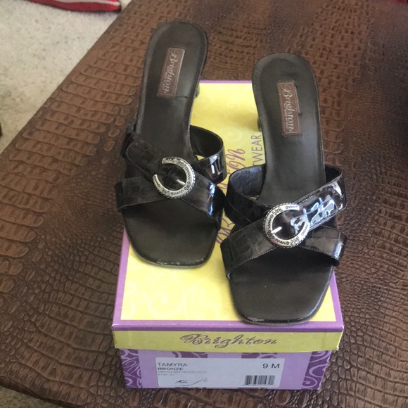 Brighton Tamara Bronze Patent Croco Heels - Picture 4 of 6